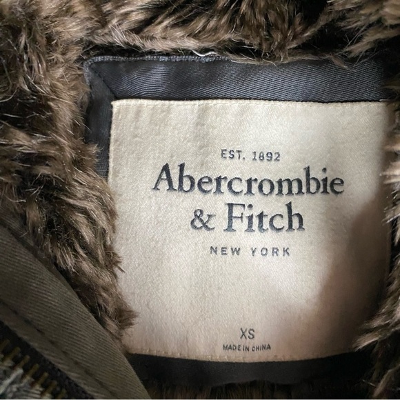 Abercrombie & Fitch Vintage XS Military Parka faux fur Lined Coat - Picture 3 of 8